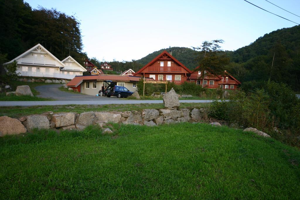 Hotel Bjornevag Ferie Farsund Exterior foto